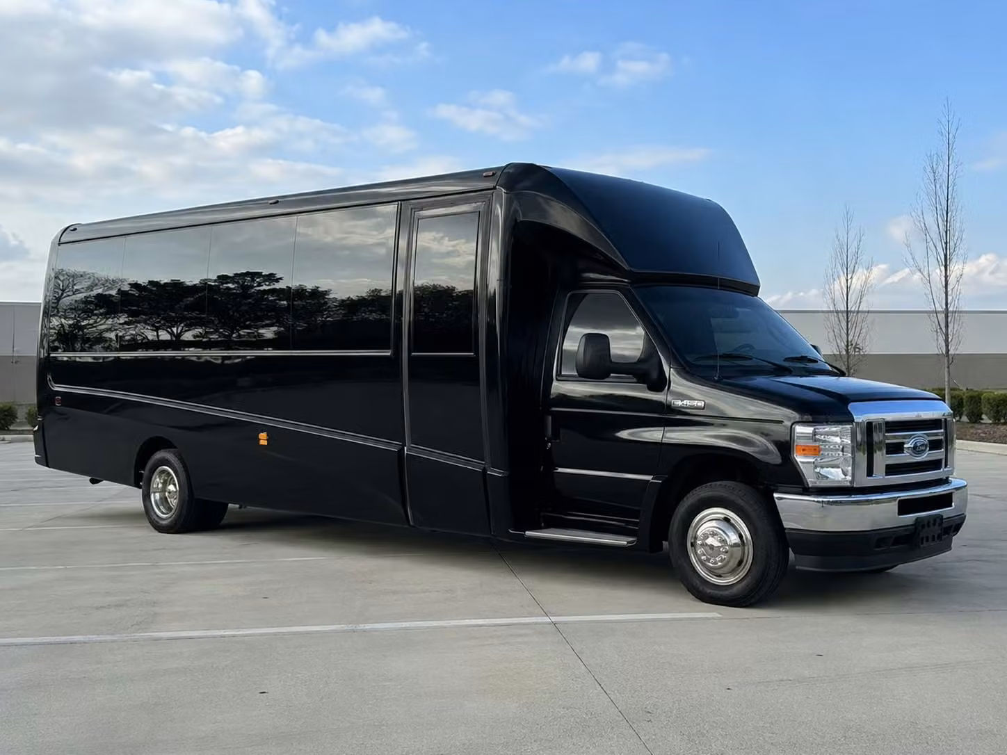 18 passenger minibus