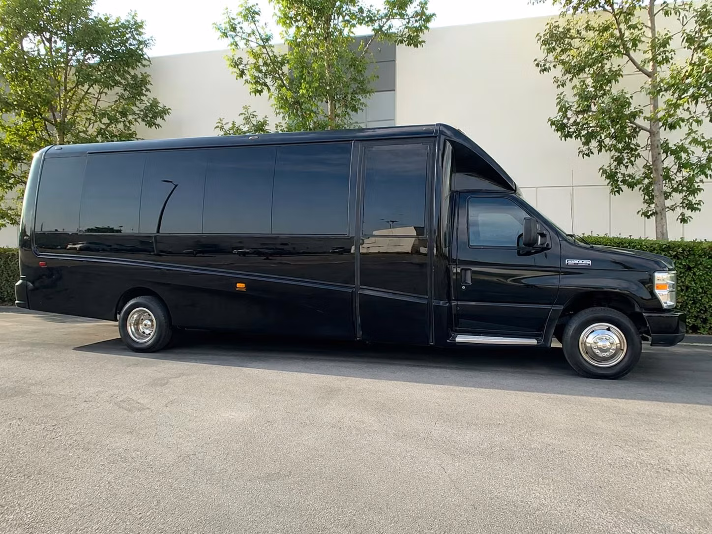 corona airport transportation